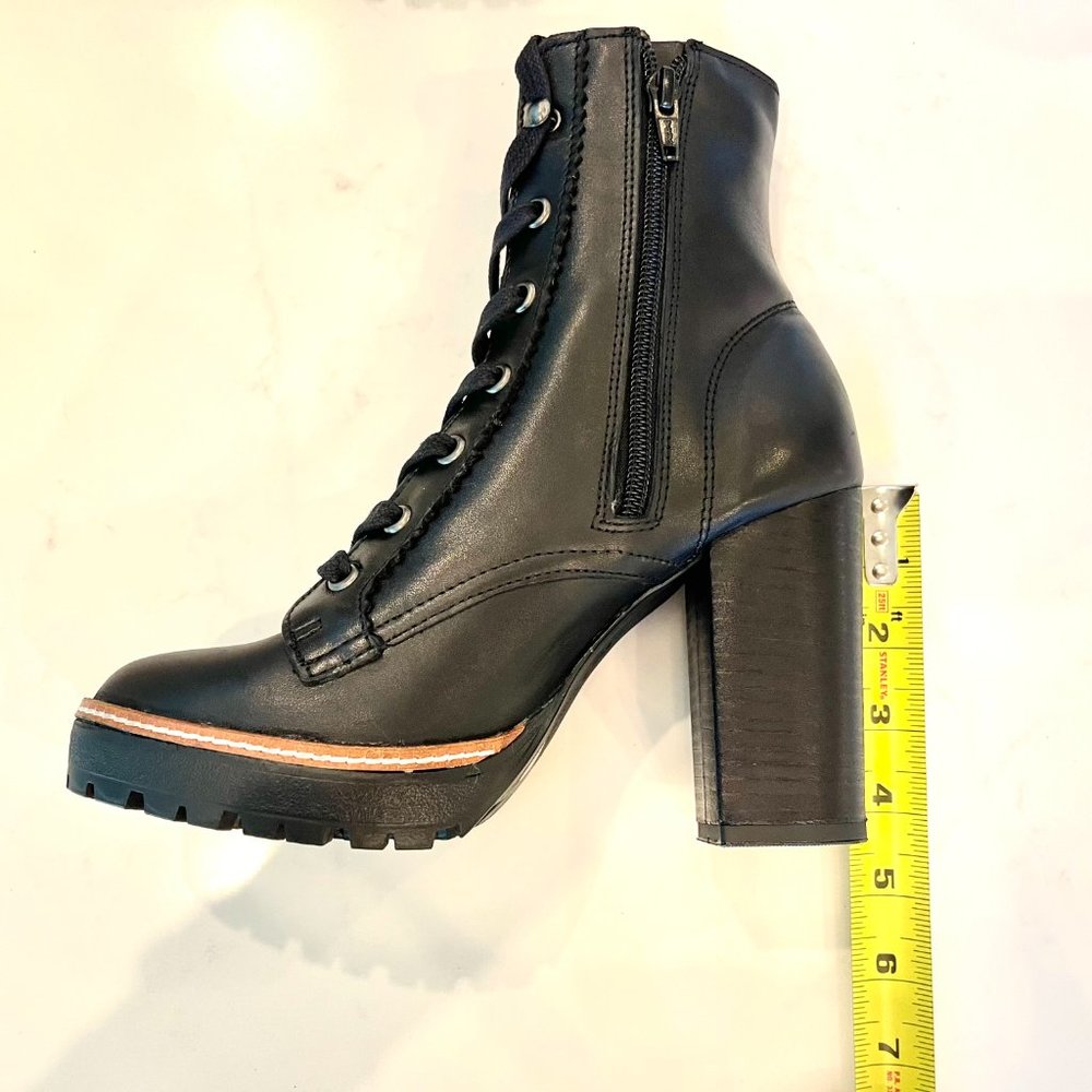 NWT : Chelsea & Violet : Leather Lace Up Hiker Boots with zipper  : Black :  7.5